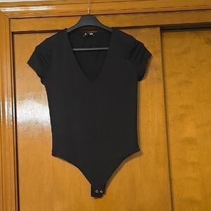 Express Black V-Neck Short Sleeve Bodysuit